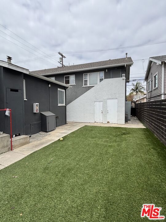 727 Olive Avenue Property Photo 31