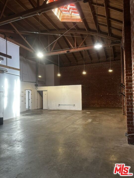 2626 S Figueroa Street Property Photo 33