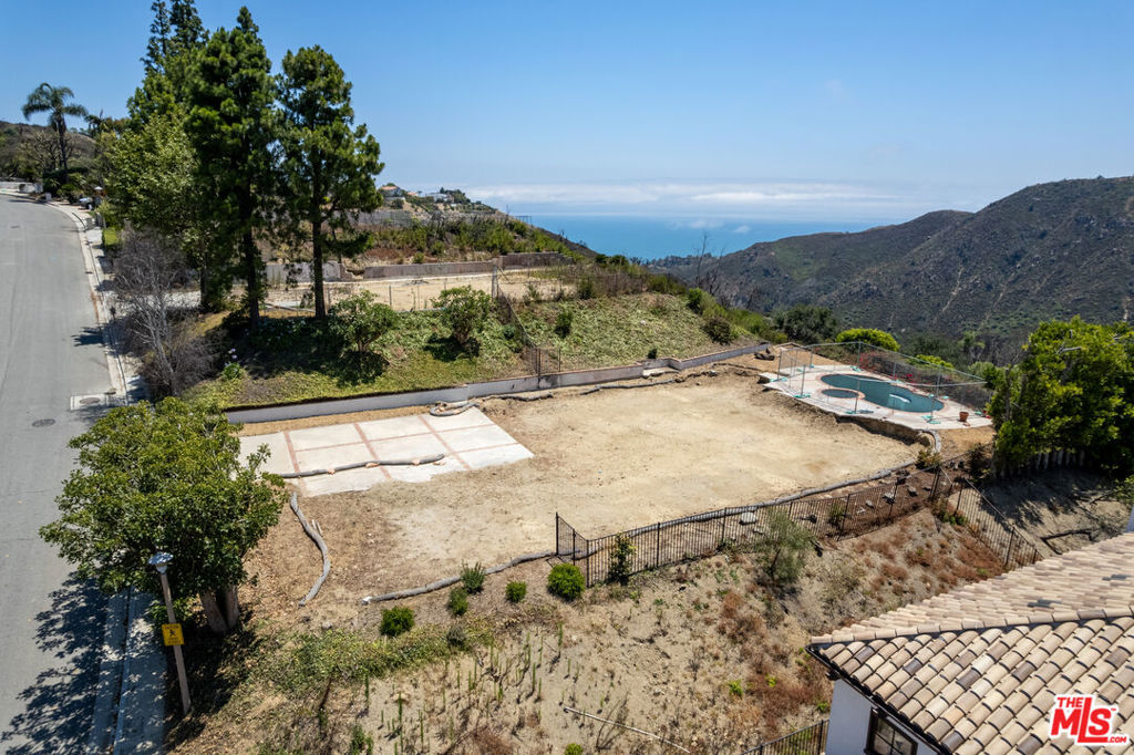 16756 Monte Hermoso Drive Property Photo 10