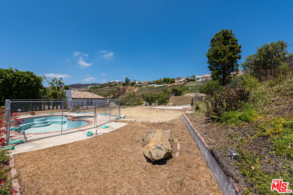16756 Monte Hermoso Drive Property Photo 14