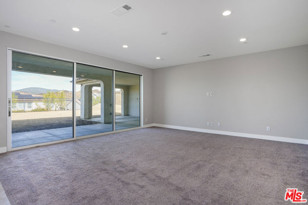 25136 Cypress Bluff Drive Property Photo 13