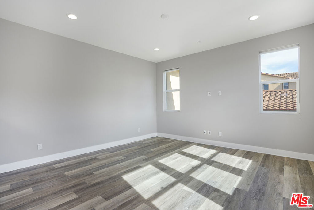 25136 Cypress Bluff Drive Property Photo 33