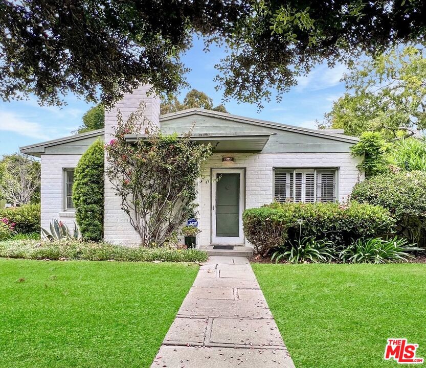 5340 1/4 Village Property Photo 1