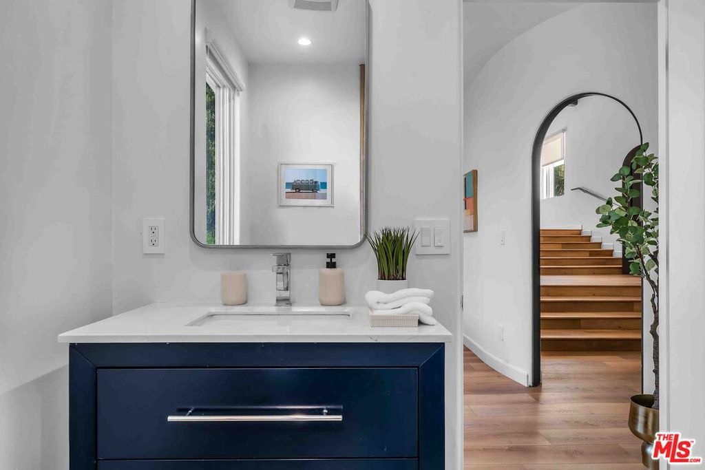 350 Bellino Drive Property Photo 10