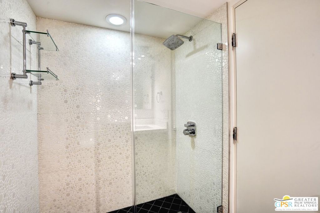 445 Dion Drive Property Photo 14