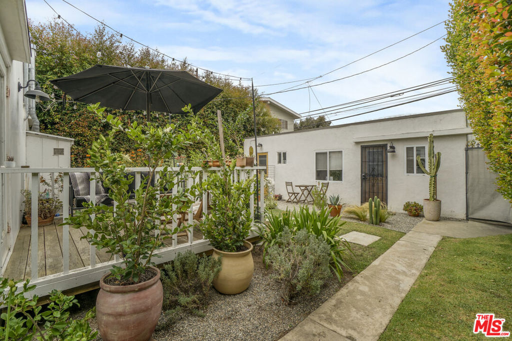705 Flower Avenue Property Photo 17