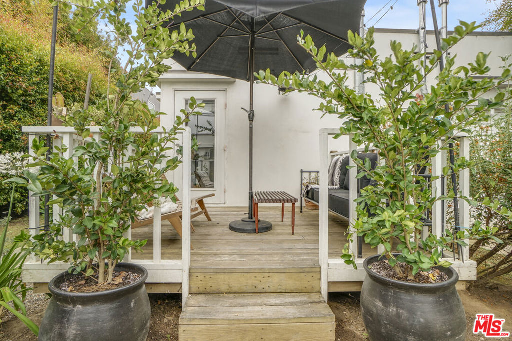 705 Flower Avenue Property Photo 20