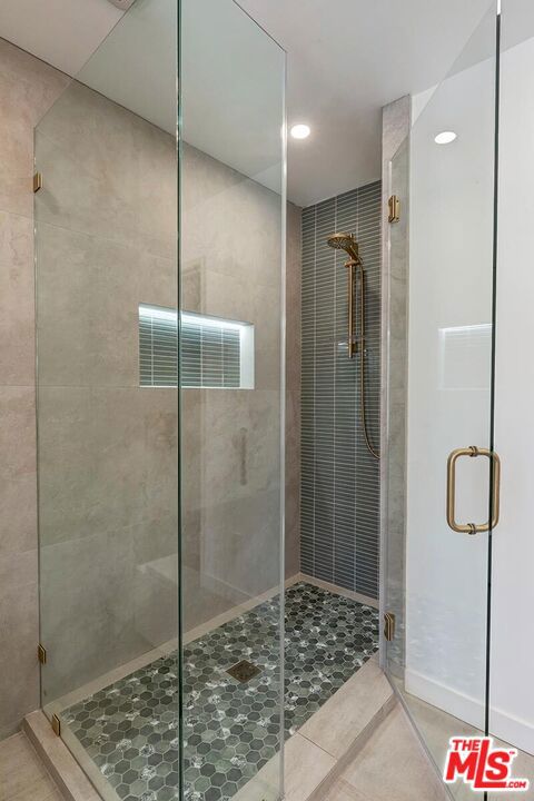 5311 Shenandoah Avenue Property Photo 14
