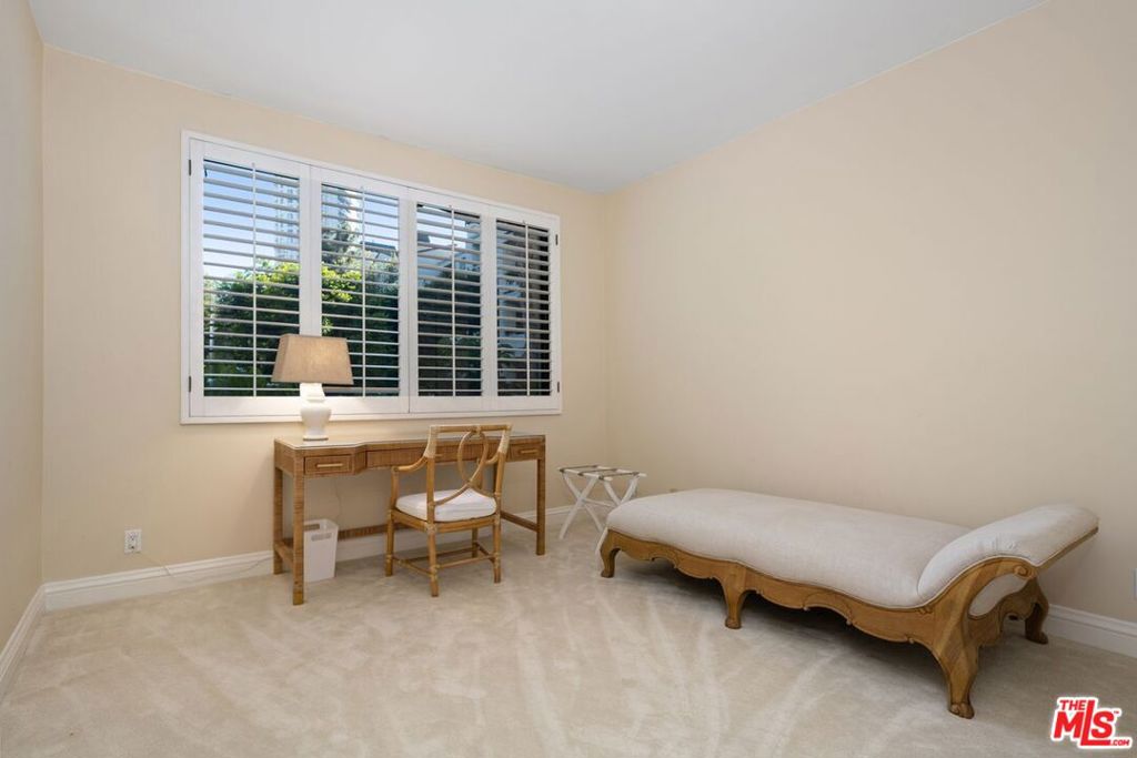 2132 Century Park Lane 103 Property Photo 35