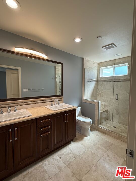 5401 Morella Avenue 10 Property Photo 14