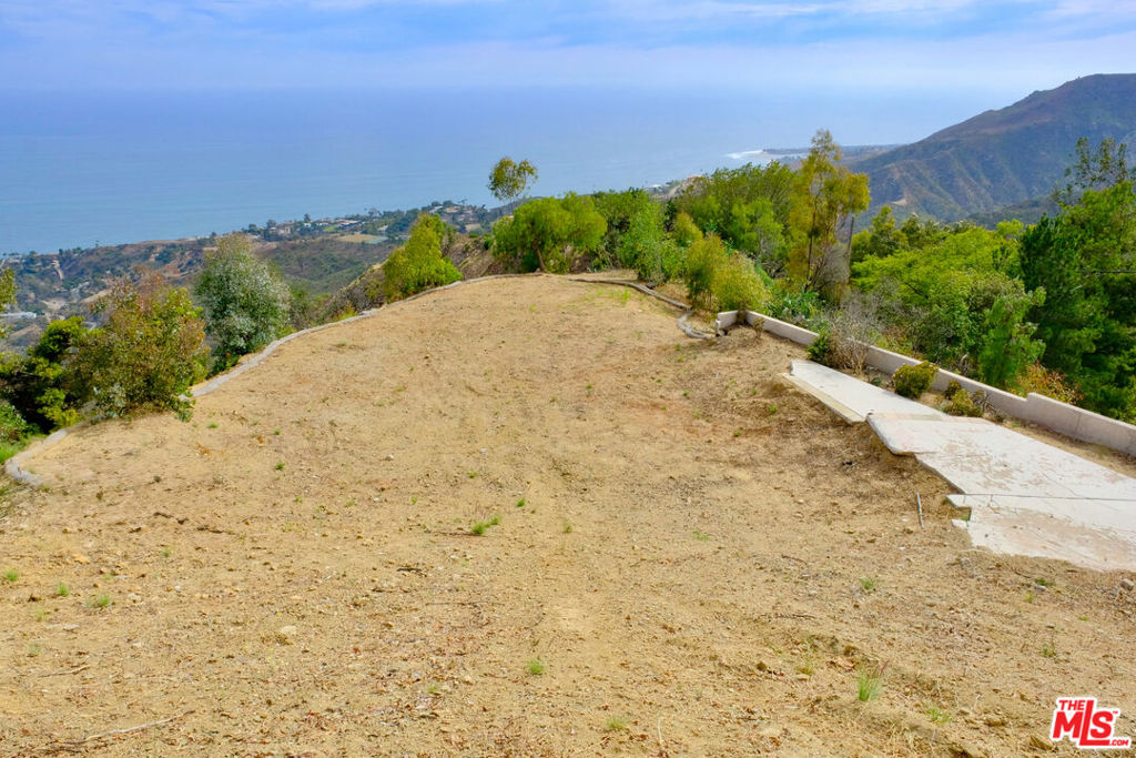 2501 Rambla Pacifico Property Photo 11