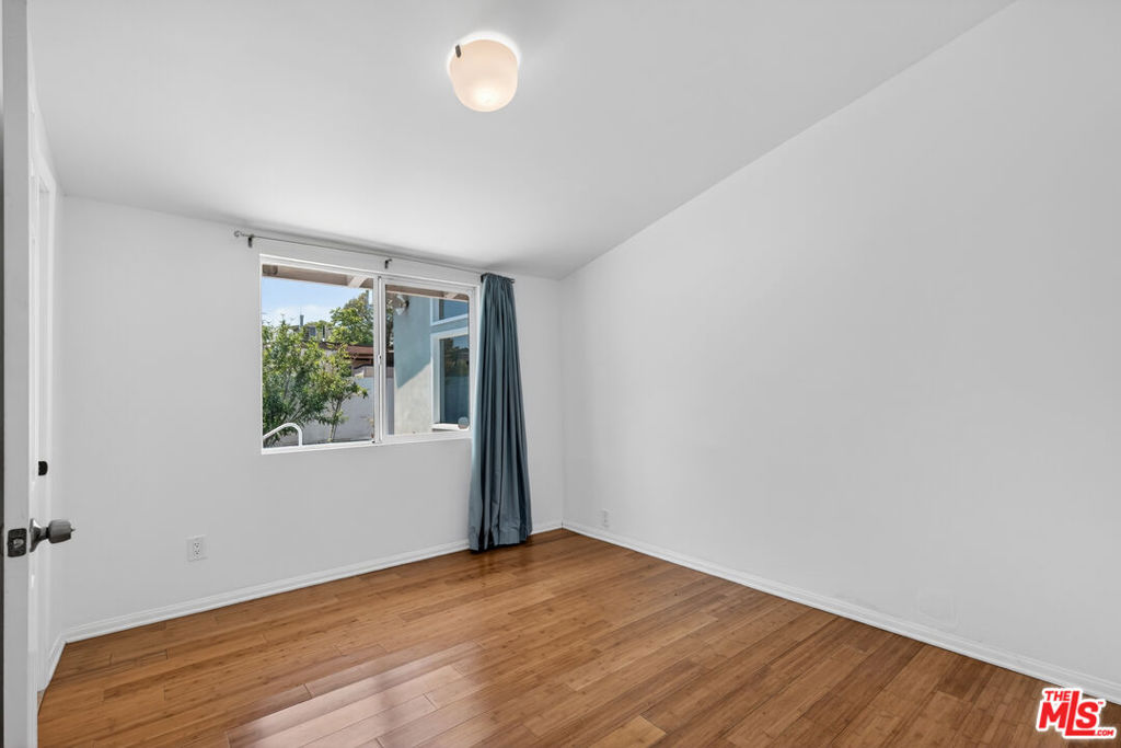6292 Lubao Avenue Property Photo 15