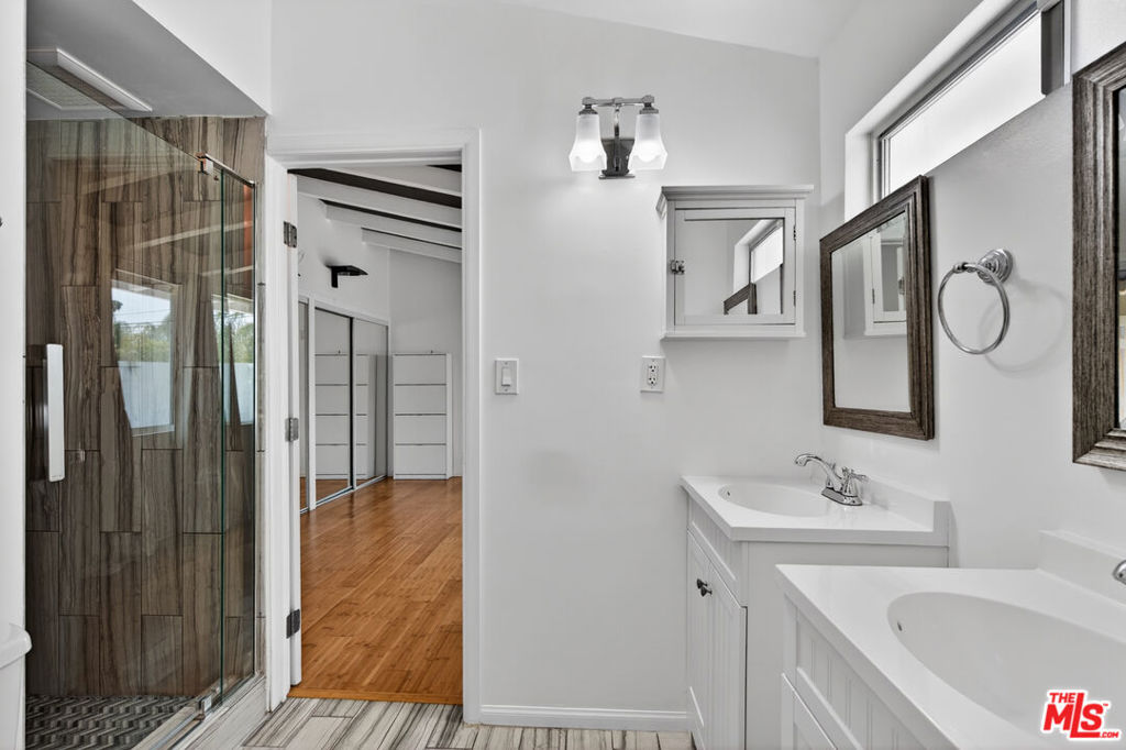 6292 Lubao Avenue Property Photo 17