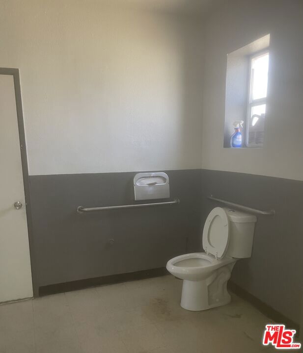 1228 Grand Avenue Property Photo 15
