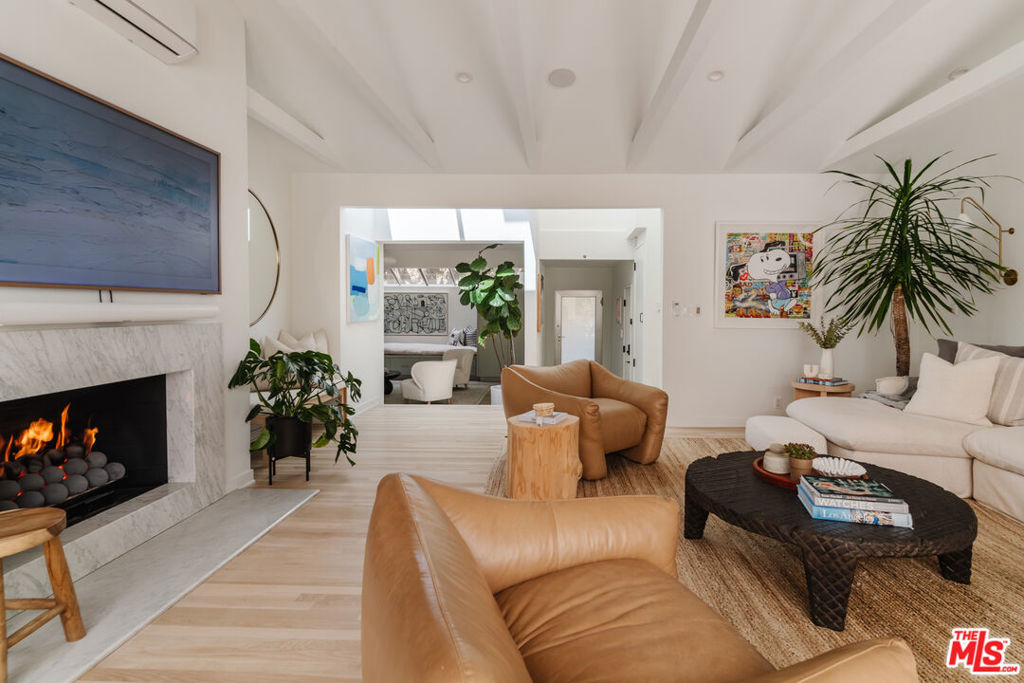 712 San Lorenzo Street Property Photo 4
