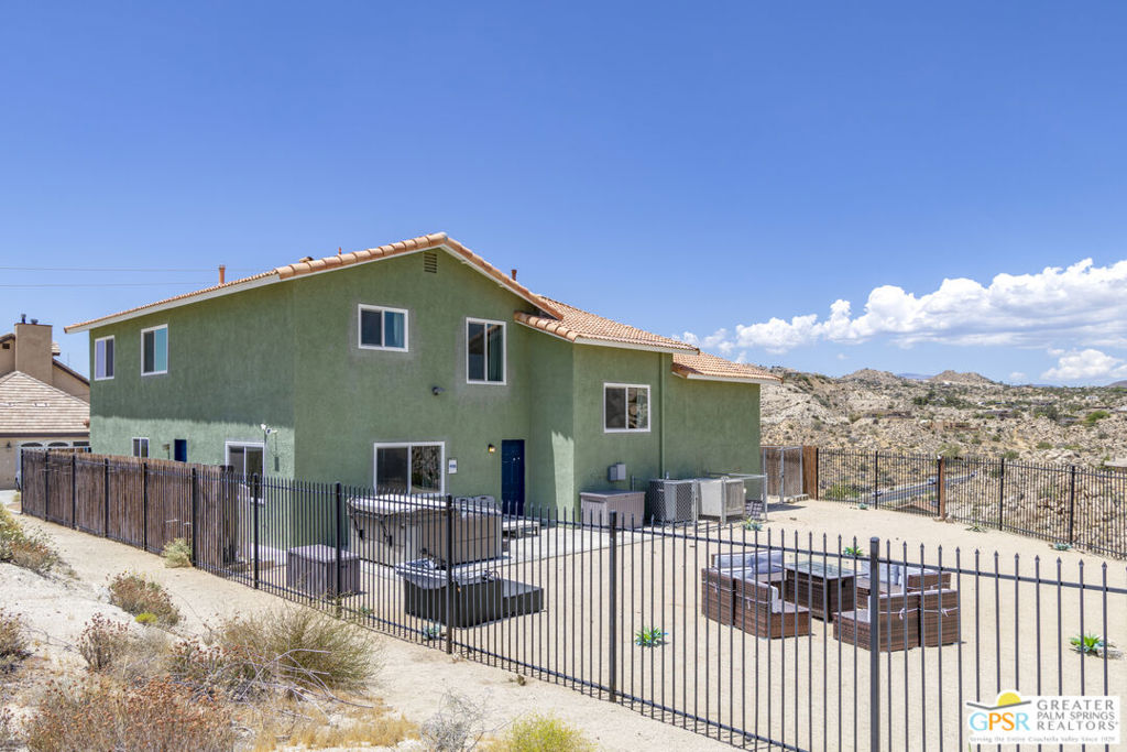 57347 Bandera Road Property Photo 3