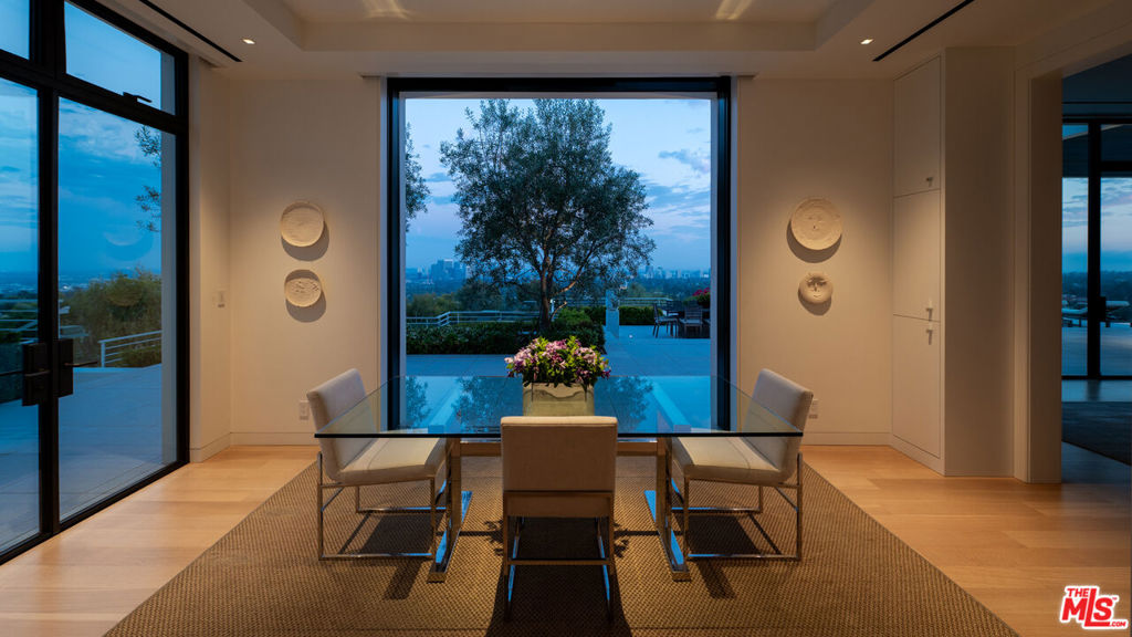 9966 Beverly Grove Drive Property Photo 19