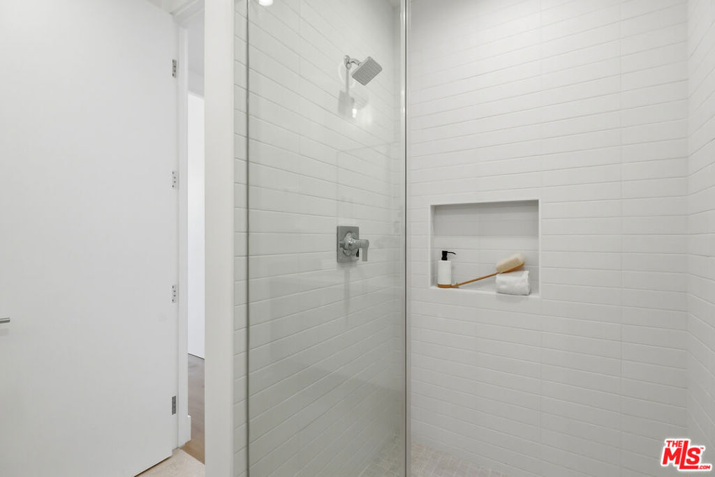 4095 Sawtelle Boulevard C Property Photo 36