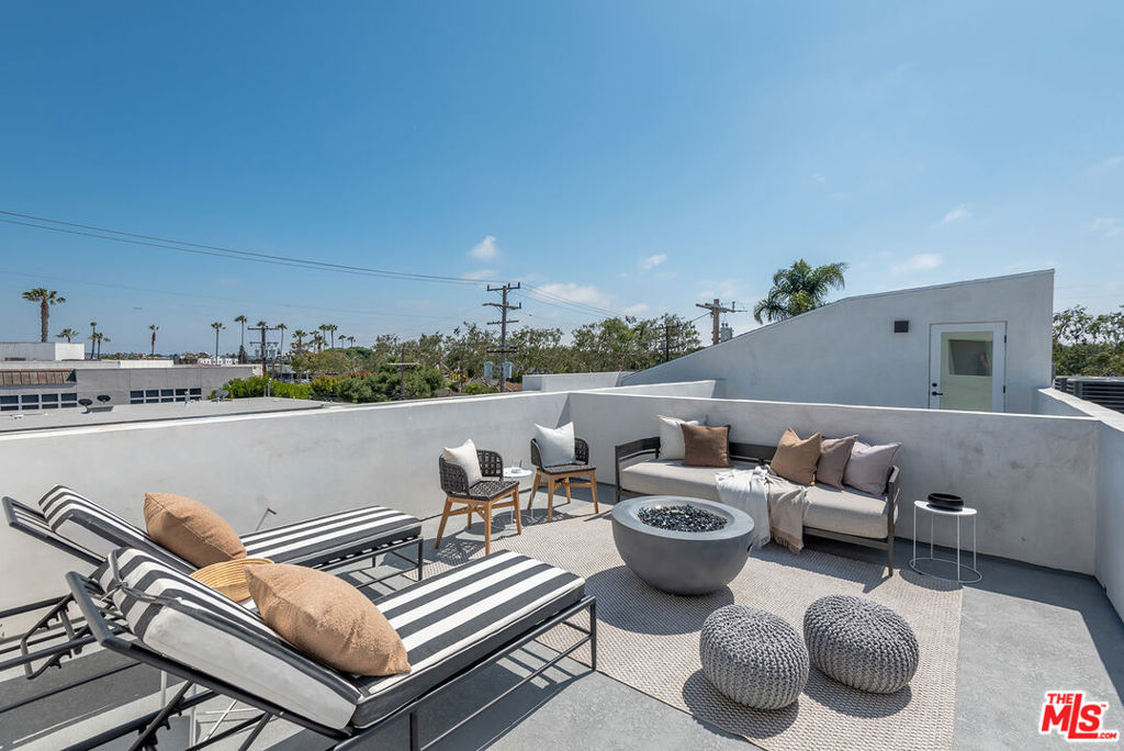 4095 Sawtelle Boulevard C Property Photo 38