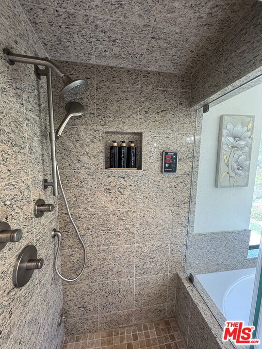 2736 Whitechapel Place Property Photo 35