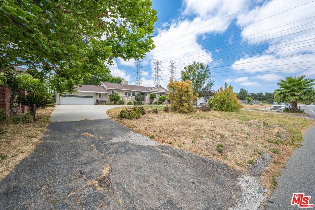 11335 Louise Avenue Property Photo 27