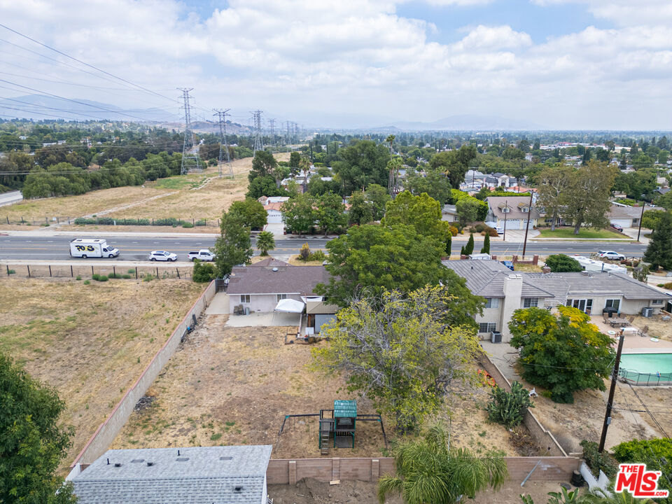 11335 Louise Avenue Property Photo 31