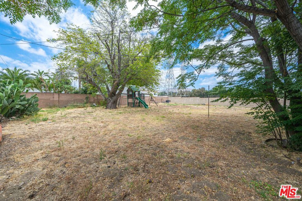 11335 Louise Avenue Property Photo 41