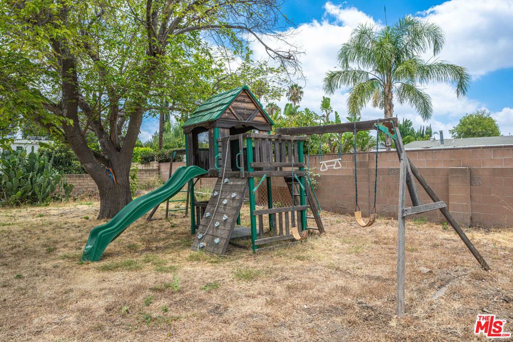 11335 Louise Avenue Property Photo 47