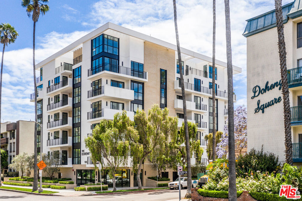 105 S Doheny Drive Ph3 Property Photo 29