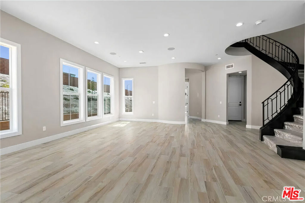 20517 W Deer Grass Court Property Photo 18