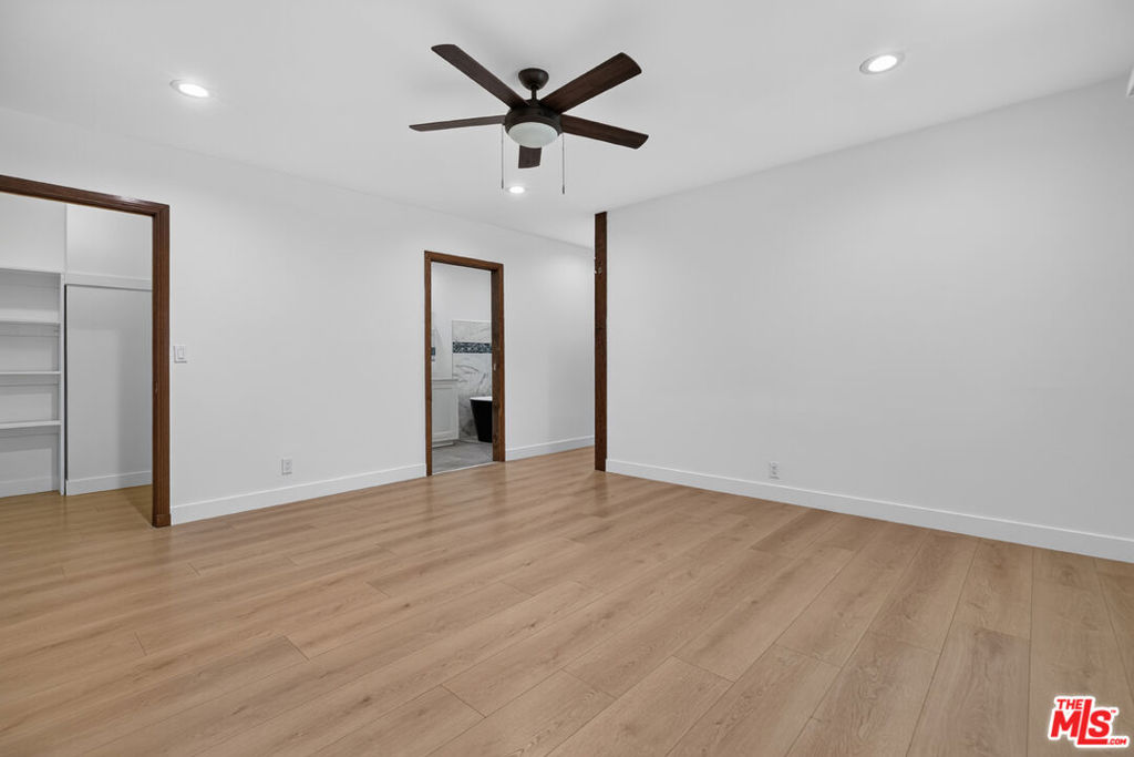 1811 N Avon Street Property Photo 25