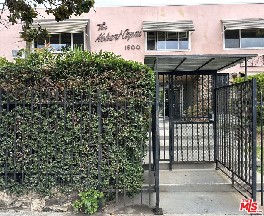 1600 N Hobart Boulevard 16 Property Photo 1