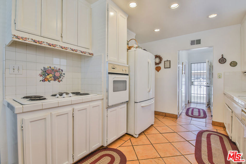 1728 S Heather Lane Property Photo 14