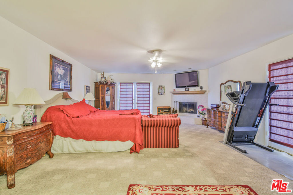 1728 S Heather Lane Property Photo 23