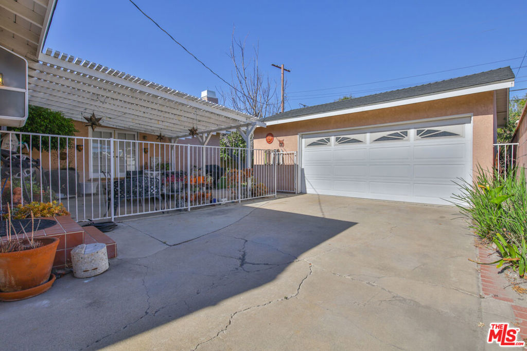 1728 S Heather Lane Property Photo 38