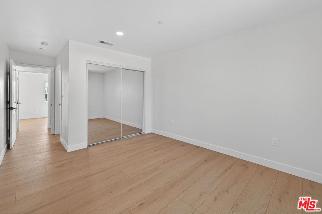 3436 Hunter Street 1/4 Property Photo 42
