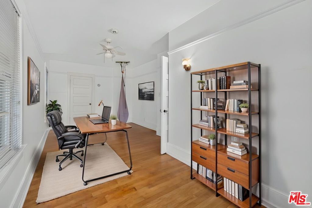 2215 W 21st Street Property Photo 46