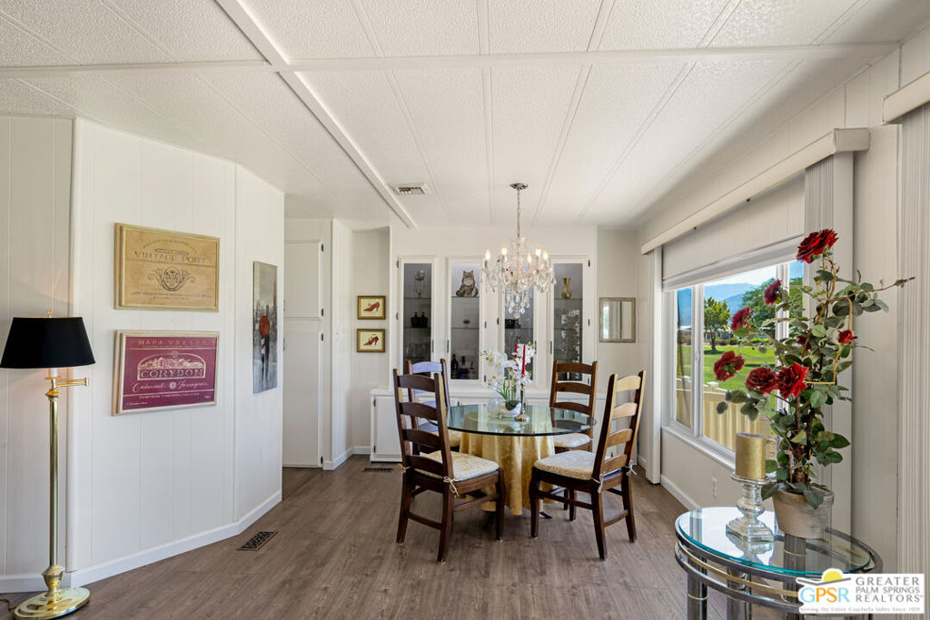 38131 Pigeon Springs Drive Property Photo 6