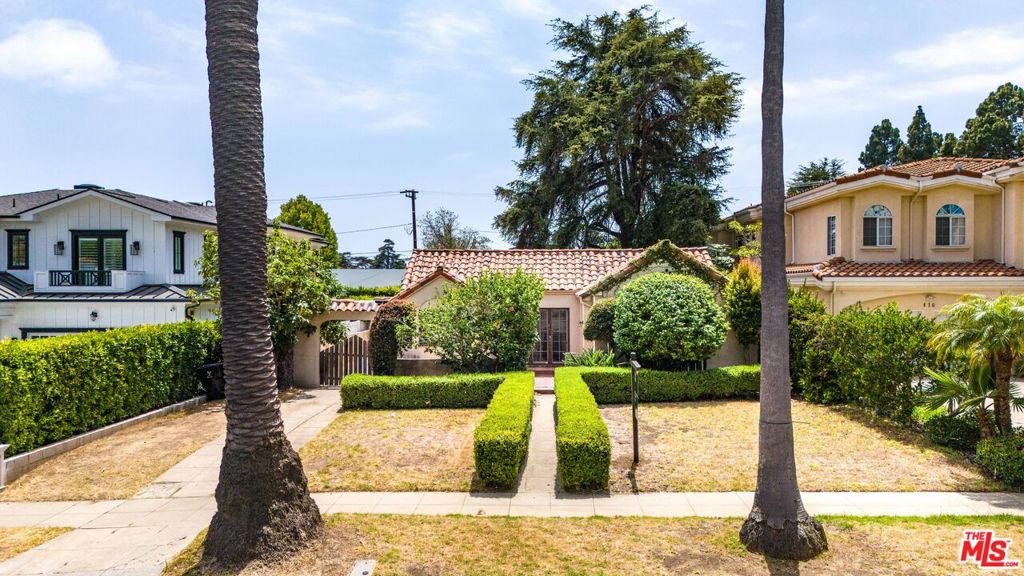 422 18th Street Property Photo 2