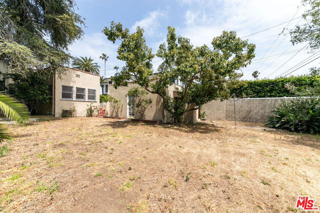 422 18th Street Property Photo 25