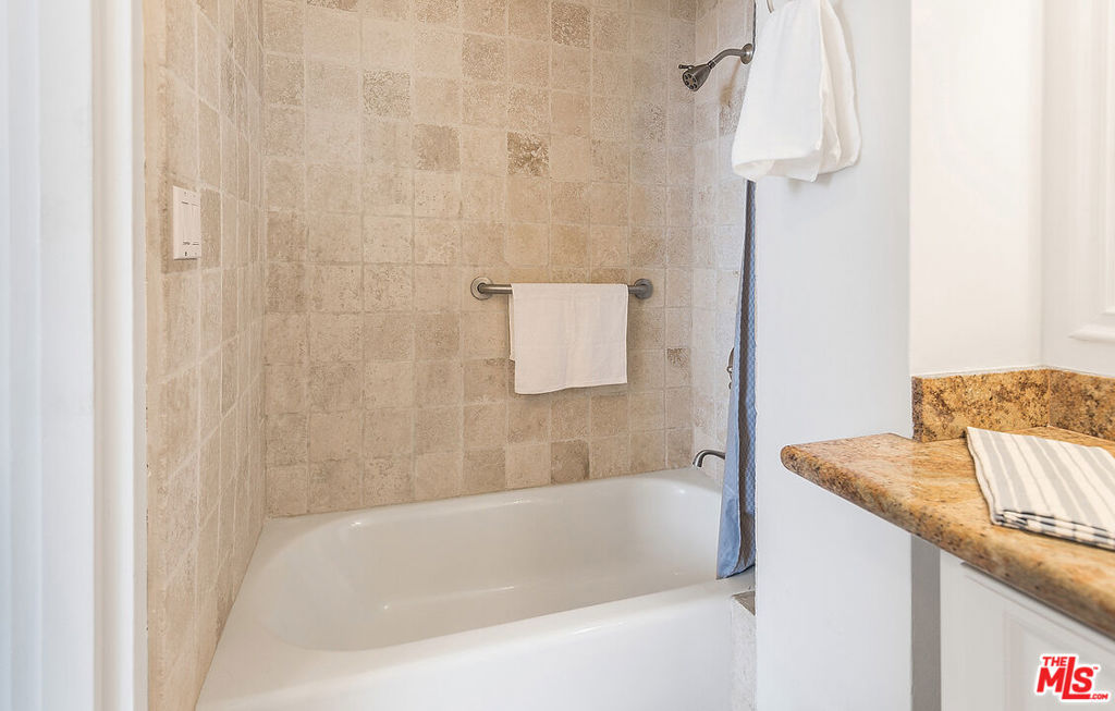 17366 W Sunset Boulevard 201 Property Photo 21