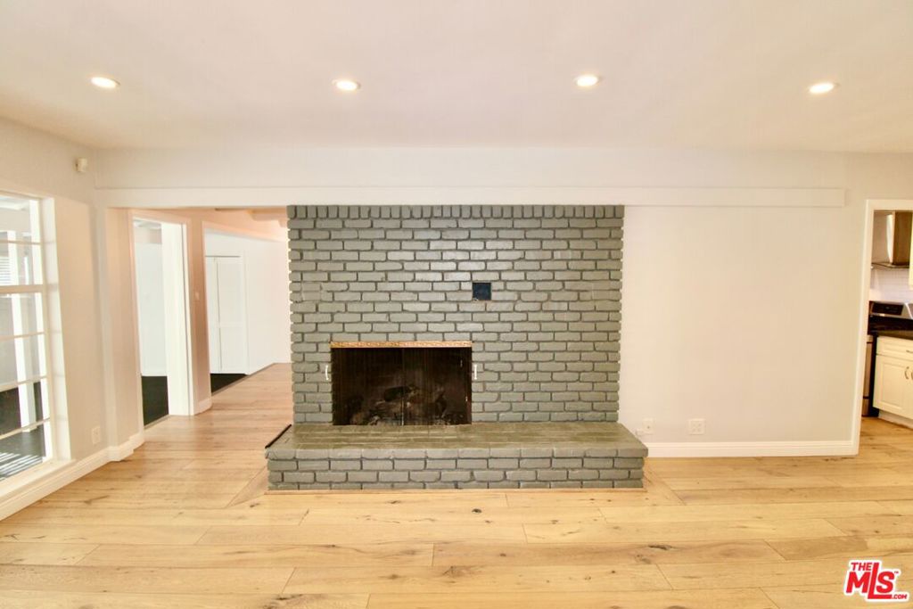 5415 Coldwater Canyon Avenue Property Photo 7