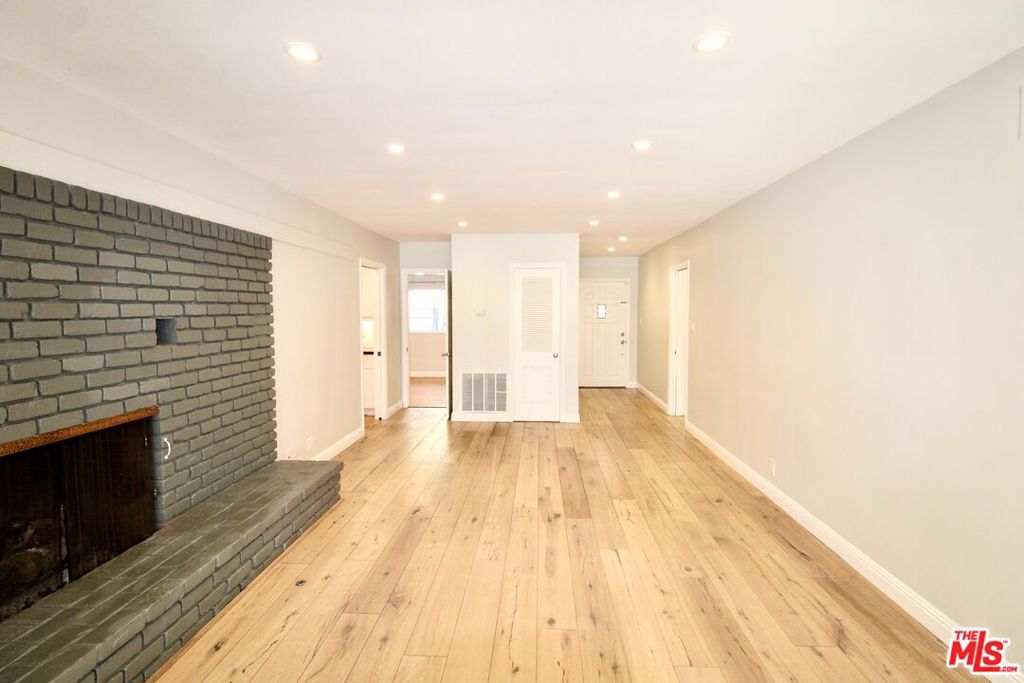 5415 Coldwater Canyon Avenue Property Photo 8