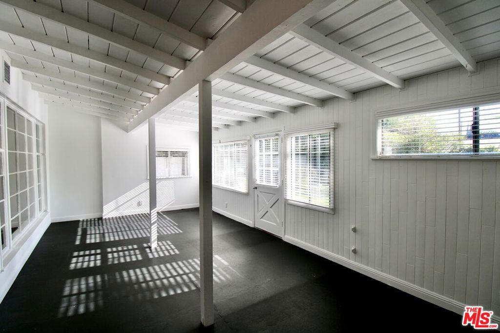 5415 Coldwater Canyon Avenue Property Photo 28