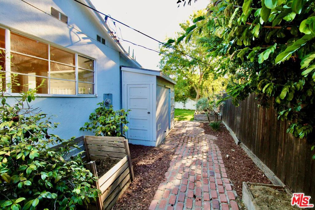 5415 Coldwater Canyon Avenue Property Photo 33
