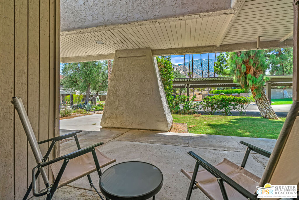 2875 N Los Felices Road 101 Property Photo 17