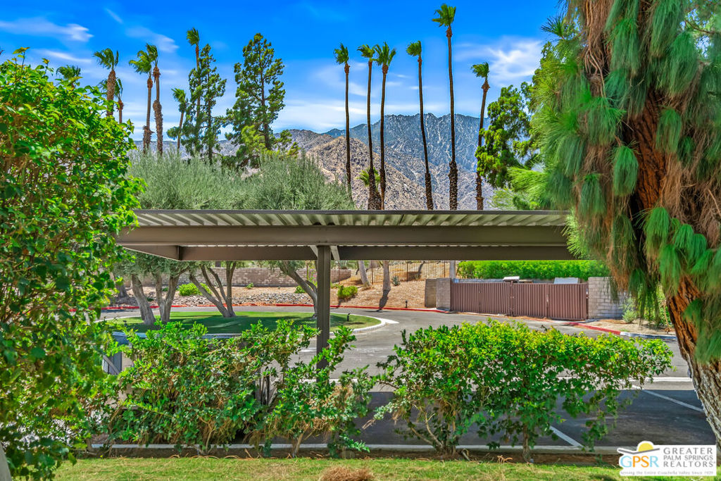 2875 N Los Felices Road 101 Property Photo 18