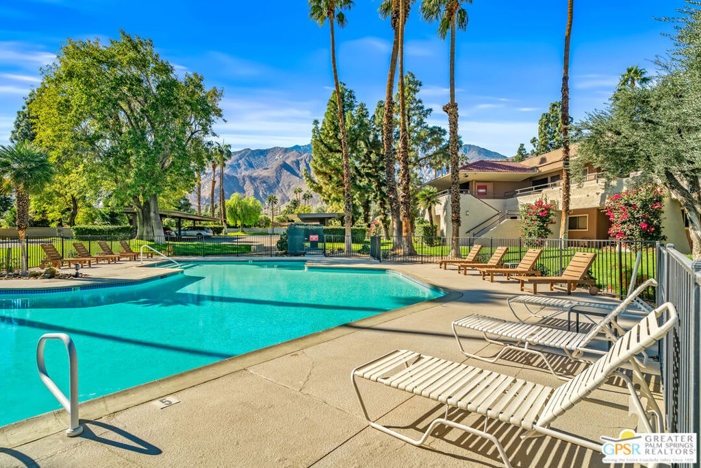 2875 N Los Felices Road 101 Property Photo 22