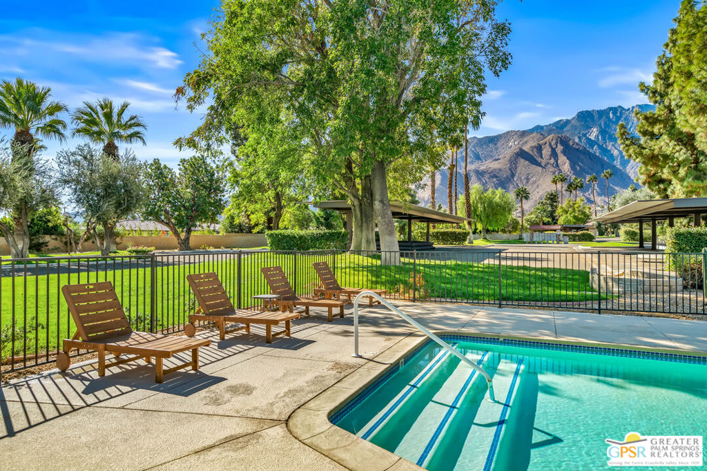 2875 N Los Felices Road 101 Property Photo 25