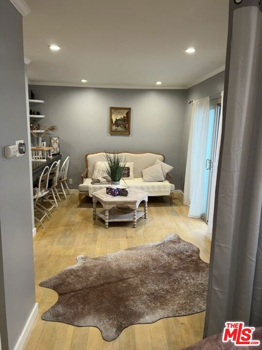141 S Clark Drive 315 Property Photo 1